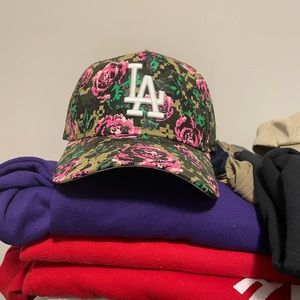 New Era LA Rose Hate